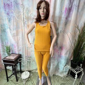 NEW📌 New Mix 2 Piece Mustard Cotton Blend Scrunch Butt Leggings and Tank Top